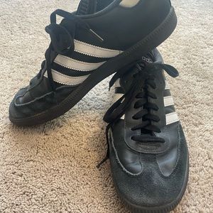 Addidas men’s size 10.leather